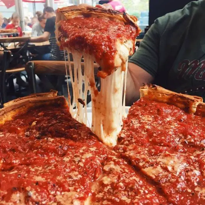 Ship Chicago's deep dish Giordano's pizza to your house